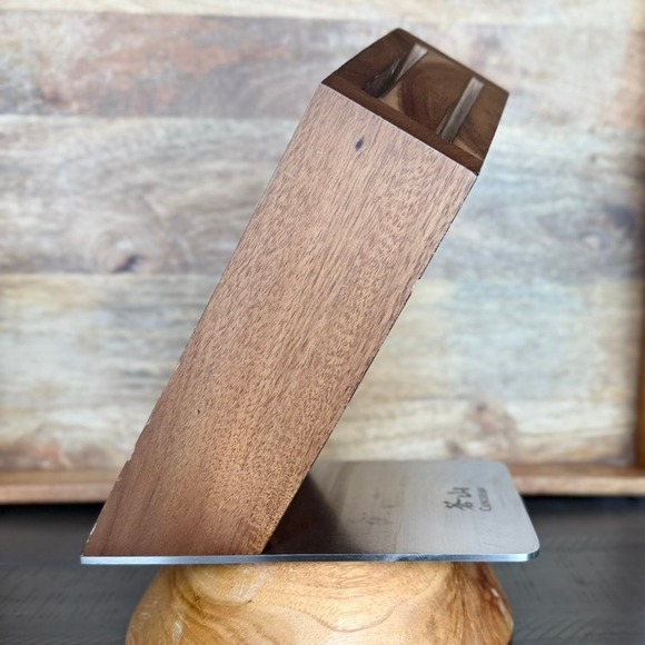 Cangshan Knife Block, Universal Knife Holder, Kitchen Countertop Organizer - Picture 1 of 6